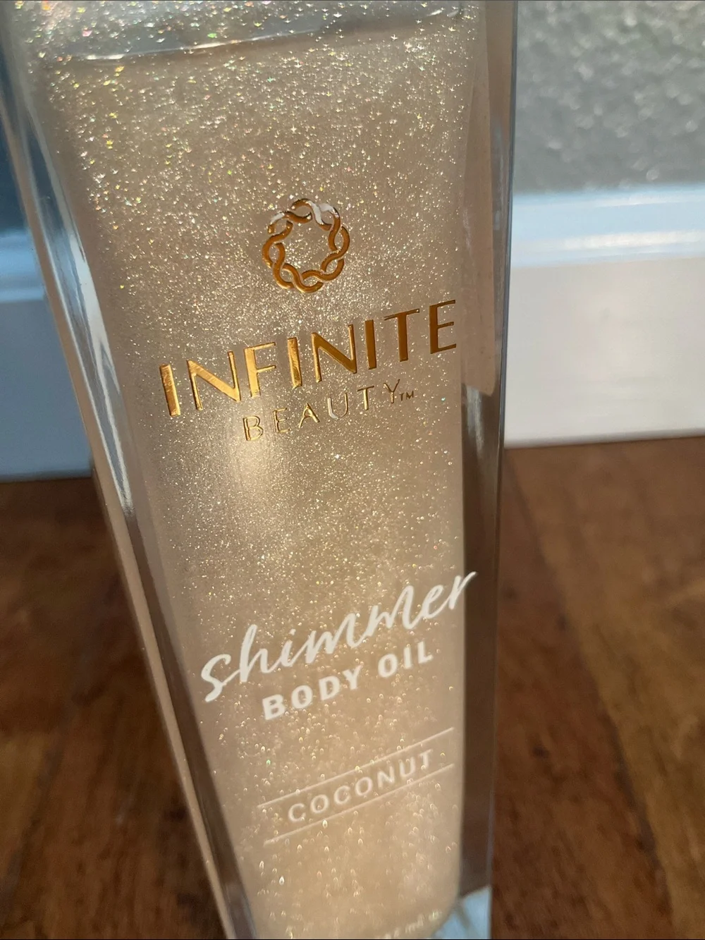 Infinite Beauty Shimmer Body Oil - Coconut - Champagne Gold